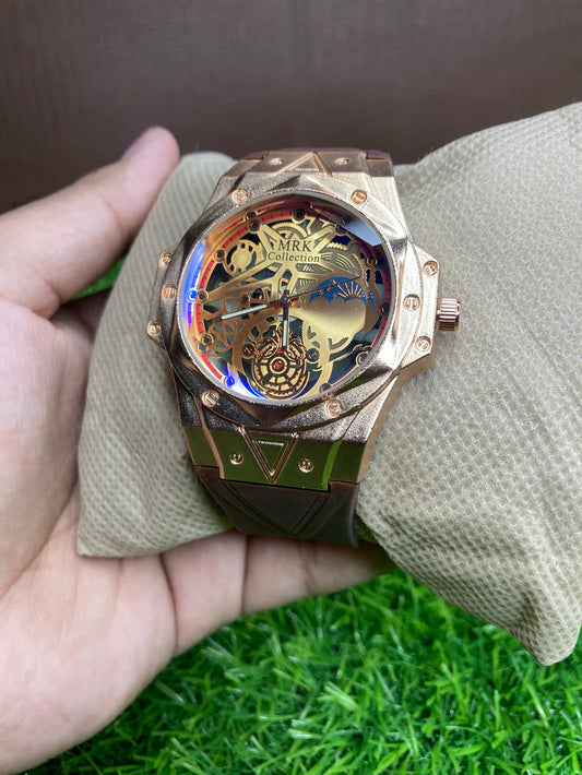 DIAMOND HUB WATCH