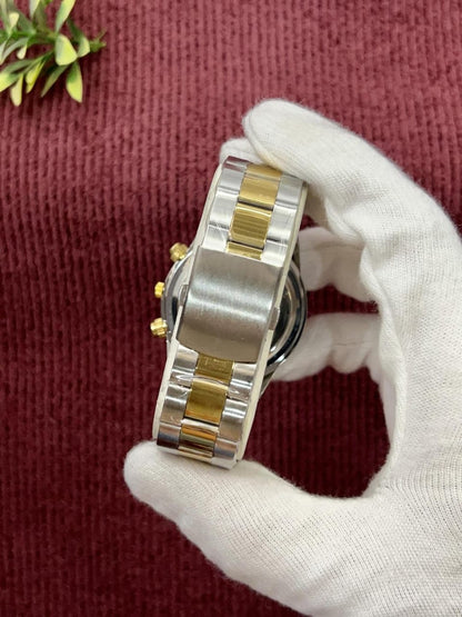 Mens chronograph Watch with stainless steel chain